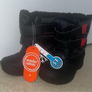 NWT Wonder Nation Toddler Snow Boots - Sz. 9